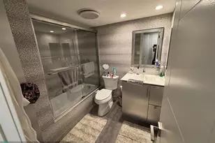 301 174th St, Sunny Isles Beach, FL 33160 - Photo 23