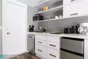 1020 N Victoria Park Rd, Fort Lauderdale, FL 33304 - Photo 11