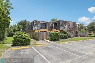 1660 Forest Lakes Cir, West Palm Beach, FL 33406 - Photo 41