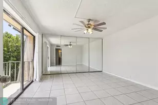 1660 Forest Lakes Cir, West Palm Beach, FL 33406 - Photo 21