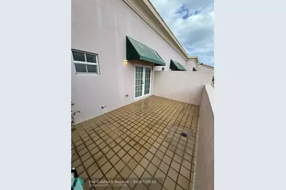 1033 NE 17th Way, Unit #605, Fort Lauderdale, FL 33304 - Photo 3