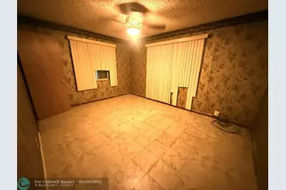 314 N 21st St, Fort Pierce, FL 34950 - Photo 5