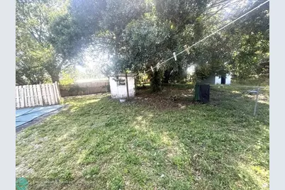 314 N 21st St, Fort Pierce, FL 34950 - Photo 9