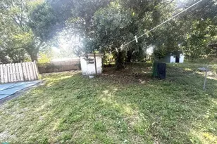 314 N 21st St, Fort Pierce, FL 34950 - Photo 9