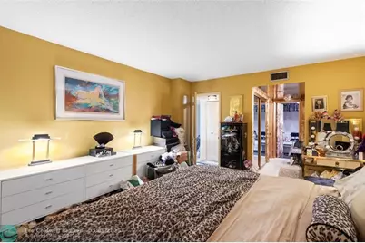 3900  Galt Ocean Drive, Unit #816, Fort Lauderdale, FL 33308 - Photo 15