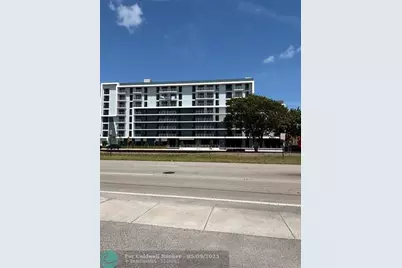 2117  Polk St, Hollywood, FL 33020 - Photo 1