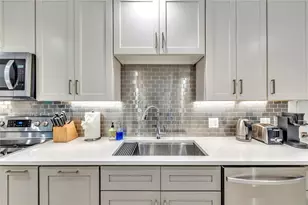 2120 NE 34th Ct, Lighthouse Point, FL 33064 - Photo 13