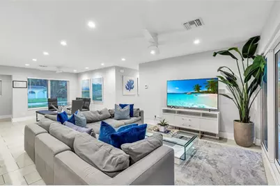 2120 NE 34th Ct, Lighthouse Point, FL 33064 - Photo 15