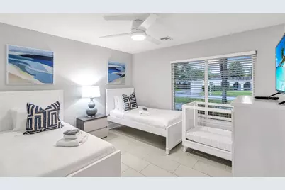 2120 NE 34th Ct, Lighthouse Point, FL 33064 - Photo 21