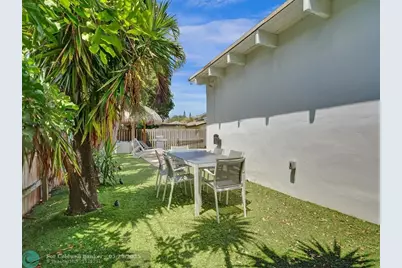 1561 SE 24th Ter, Pompano Beach, FL 33062 - Photo 47