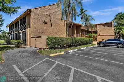 7598 NW 86th Ter, Unit #203, Tamarac, FL 33321 - Photo 1
