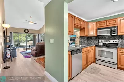 7598 NW 86th Ter, Unit #203, Tamarac, FL 33321 - Photo 3