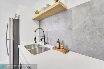 888  Intracoastal Dr, Unit #14F, Fort Lauderdale, FL 33304 - Photo 13