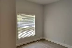 2580 15th St, Vero Beach, FL 32962 - Photo 3