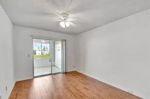 267 Wellington J, West Palm Beach, FL 33417 - Photo 5