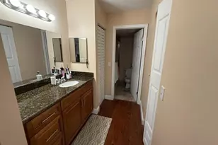 1300 SW 130th Ave, Pembroke Pines, FL 33027 - Photo 9