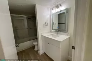 530 SW 113th Way, Hollywood, FL 33025 - Photo 17