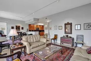 2633 NE 14th Ave, Wilton Manors, FL 33334 - Photo 7