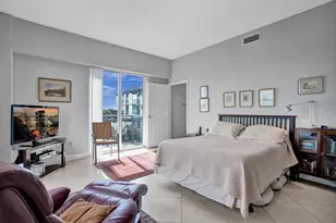 2633 NE 14th Ave, Wilton Manors, FL 33334 - Photo 29