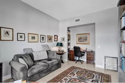 2633 NE 14th Ave, Unit #400, Wilton Manors, FL 33334 - Photo 45