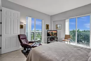 2633 NE 14th Ave, Wilton Manors, FL 33334 - Photo 27