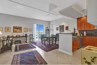 2633 NE 14th Ave, Unit #400, Wilton Manors, FL 33334 - Photo 11