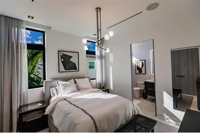 725  Poinciana Dr, Fort Lauderdale, FL 33301 - Photo 35