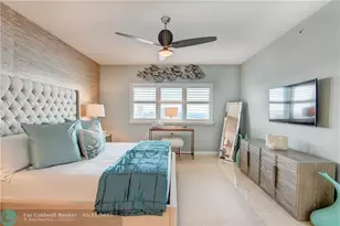 2640 Lake Shore Dr, Riviera Beach, FL 33404 - Photo 13