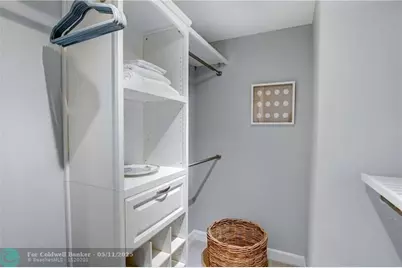 2640  Lake Shore Dr, Unit #2211, Riviera Beach, FL 33404 - Photo 15