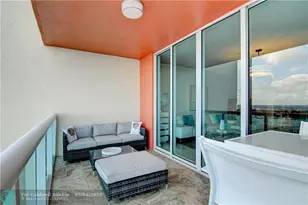 2640 Lake Shore Dr, Riviera Beach, FL 33404 - Photo 7