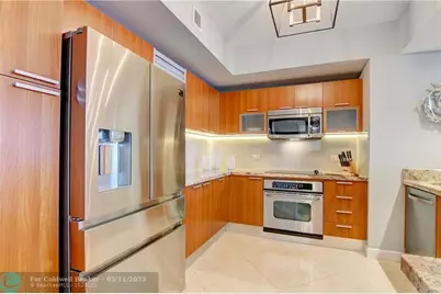 2640  Lake Shore Dr, Unit #2211, Riviera Beach, FL 33404 - Photo 37