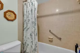 1101 Colony Point Cir, Pembroke Pines, FL 33026 - Photo 29