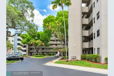 1101  Colony Point Cir, Unit #422, Pembroke Pines, FL 33026 - Photo 5