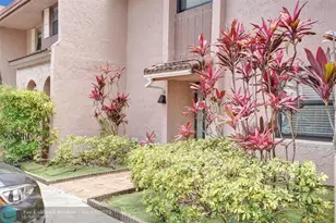 45 Seville Cir, Fort Lauderdale, FL 33324 - Photo 3