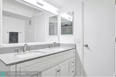 45  Seville Cir, Unit #4-47, Fort Lauderdale, FL 33324 - Photo 33