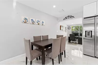 409 NE 27th Dr, Wilton Manors, FL 33334 - Photo 17