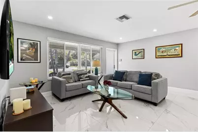 409 NE 27th Dr, Wilton Manors, FL 33334 - Photo 11