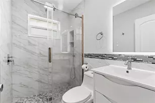 409 NE 27th Dr, Wilton Manors, FL 33334 - Photo 7