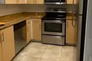 151 SW 117th Ave, Pembroke Pines, FL 33025 - Photo 9