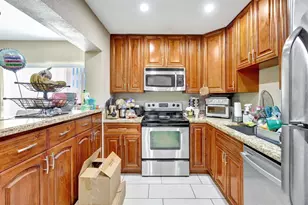 9725 NW 26th Ct, Sunrise, FL 33322 - Photo 1