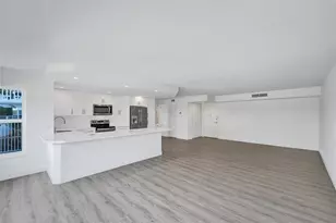 2500 NE 48th Ln, Fort Lauderdale, FL 33308 - Photo 17