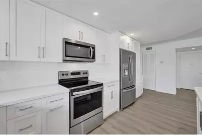 2500 NE 48th Ln, Unit #103, Fort Lauderdale, FL 33308 - Photo 21