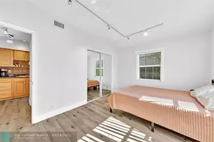 805 NE 17th Ave, Fort Lauderdale, FL 33304 - Photo 9