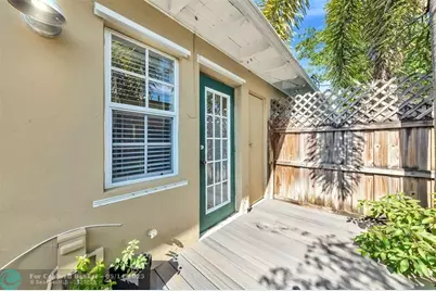 805 NE 17th Ave, Unit #4, Fort Lauderdale, FL 33304 - Photo 23