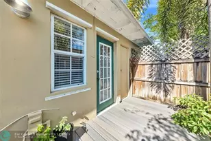 805 NE 17th Ave, Fort Lauderdale, FL 33304 - Photo 23