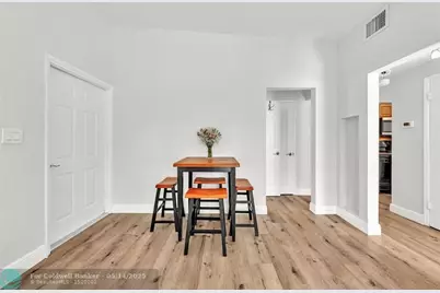 805 NE 17th Ave, Unit #4, Fort Lauderdale, FL 33304 - Photo 5
