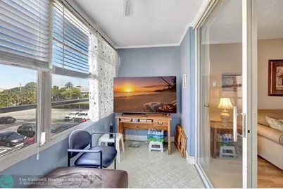 2841  Somerset Dr, Unit #318, Lauderdale Lakes, FL 33311 - Photo 7