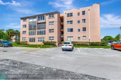 2841  Somerset Dr, Unit #318, Lauderdale Lakes, FL 33311 - Photo 27