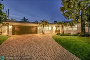 3351 NE 17th Way, Oakland Park, FL 33334 - Photo 3