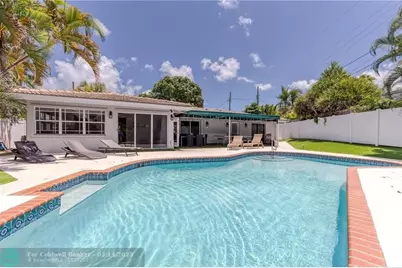 3351 NE 17th Way, Oakland Park, FL 33334 - Photo 11